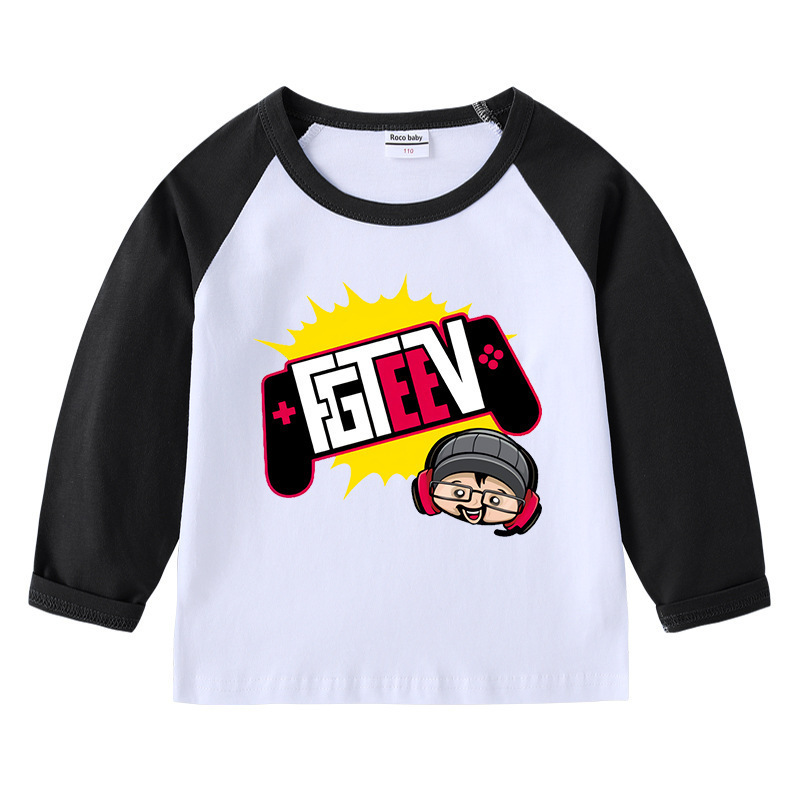 Cotton raglan T-shirt with round neck and long sleeved base